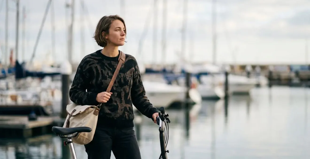 Solution de mobilité douce combinant train et vélo pour rejoindre un port de plaisance